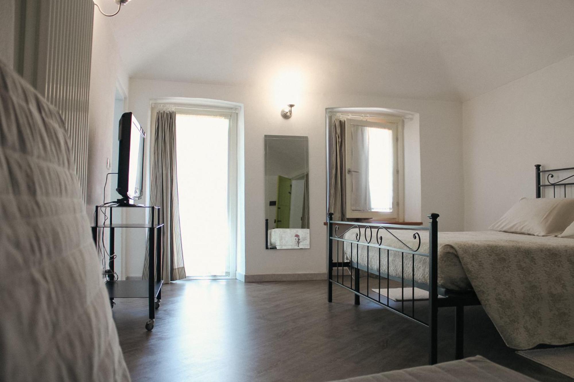 Bed&Braja Hotel Vische Exterior photo