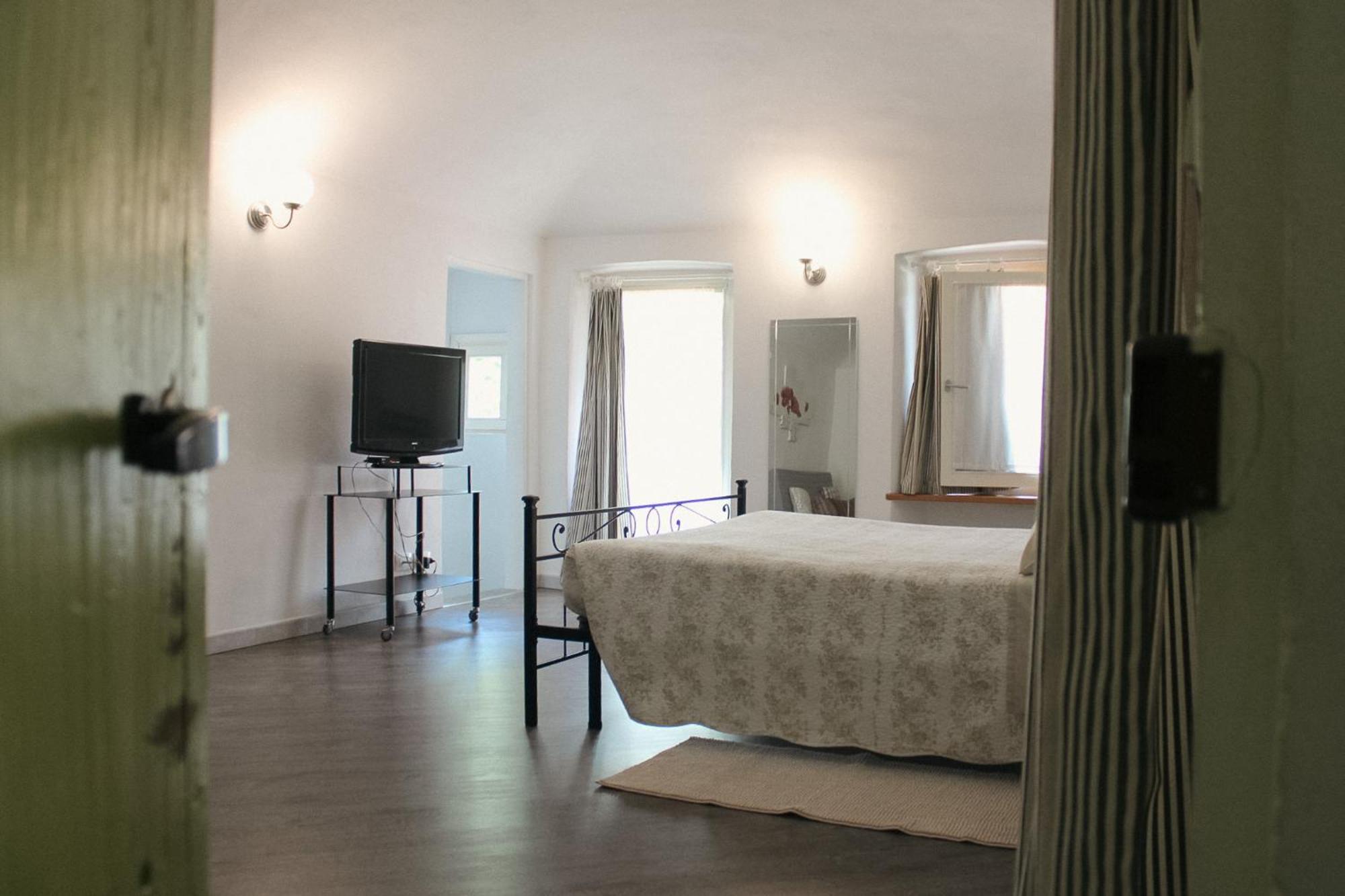 Bed&Braja Hotel Vische Exterior photo